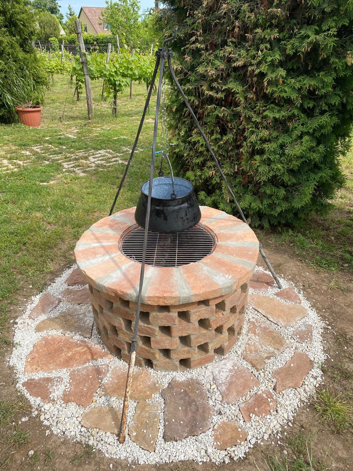 Füge Vendégház Lovas Exterior foto